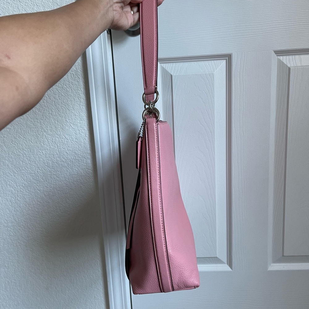 Coach Marlon Hobo in Blush Pink - Picture 4 of 11